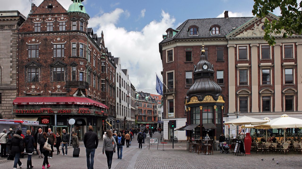 Alışverişe keyif katan Avrupa’nın en ünlü alışveriş caddeleri Uplifers